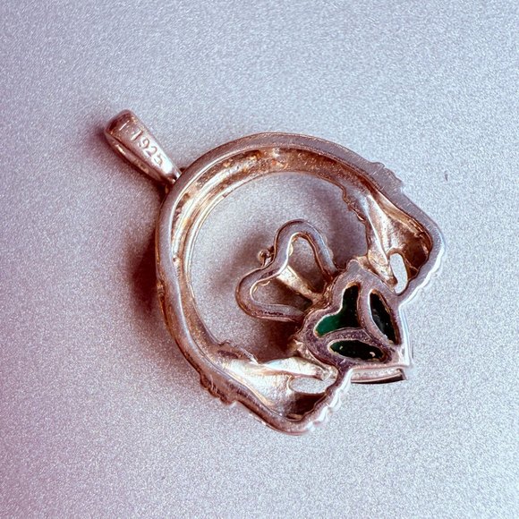 Irish Claddagh Hands Heart .75 CT Emerald Sterling Silver 925 Charm Pendant - Picture 2 of 5